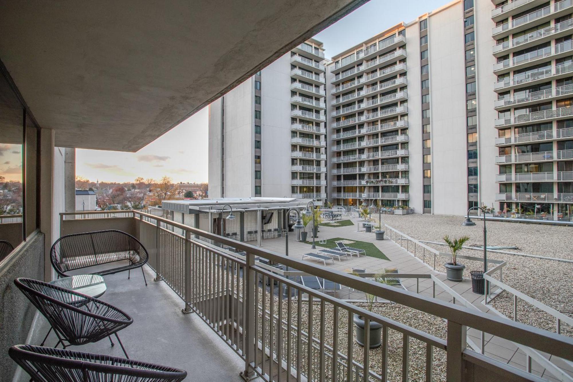 Convenient Apartment Near Crystal City Metro Station Arlington Exterior foto